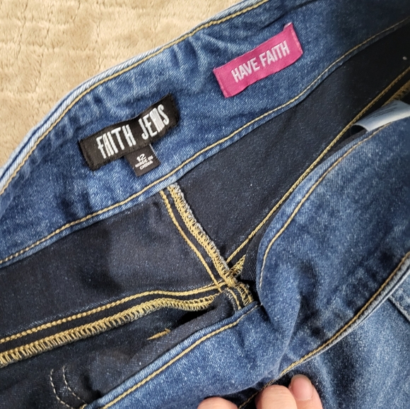 Womens Faith Jeans - Picture 7 of 7